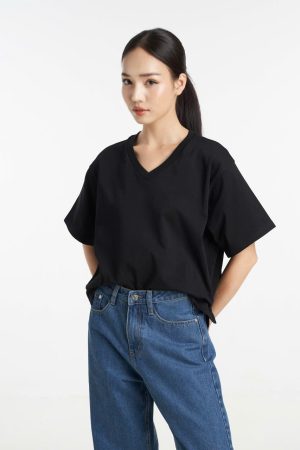 Áo thun cơ bản phom suôn rộng thoải mái trên chất liệu 100% cotton thấm hút