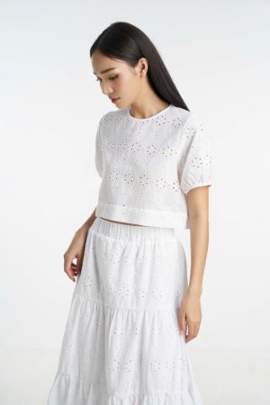 Set áo váy trên chất liệu cotton thêu hoa tinh tế